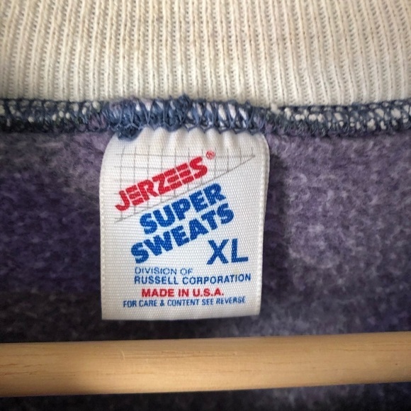 Vintage Las Vegas “fun in the sun” sweatshirt - Picture 3 of 5